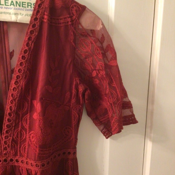 2xHP💝Merlot Lace Maxi Dress/Romper sz medium - Picture 9 of 16